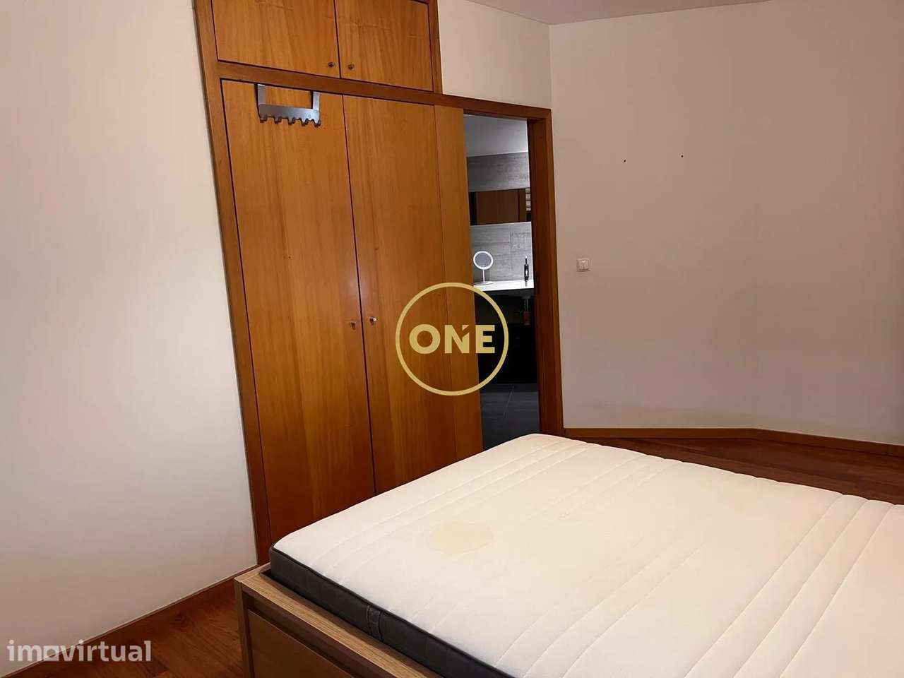 Excelente apartamento T2 duplex para arrendamento - Grande imagem: 3/20