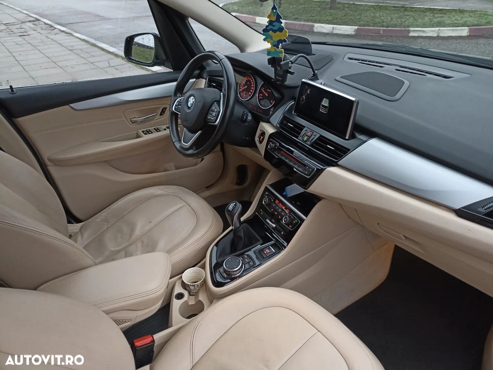 BMW Seria 2 216d Gran Tourer Luxury Line - 35