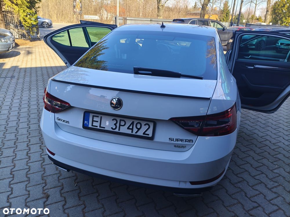 Skoda Superb 2.0 TSI 4x4 Sportline DSG - 4