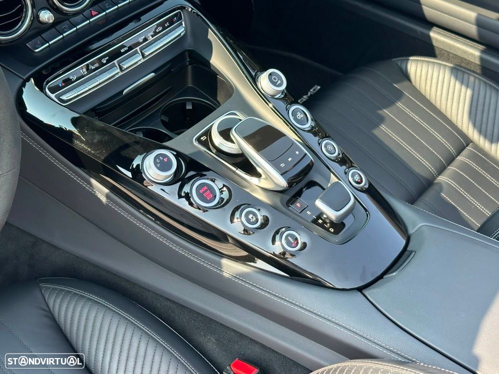 Mercedes-Benz AMG GT Roadster - 34