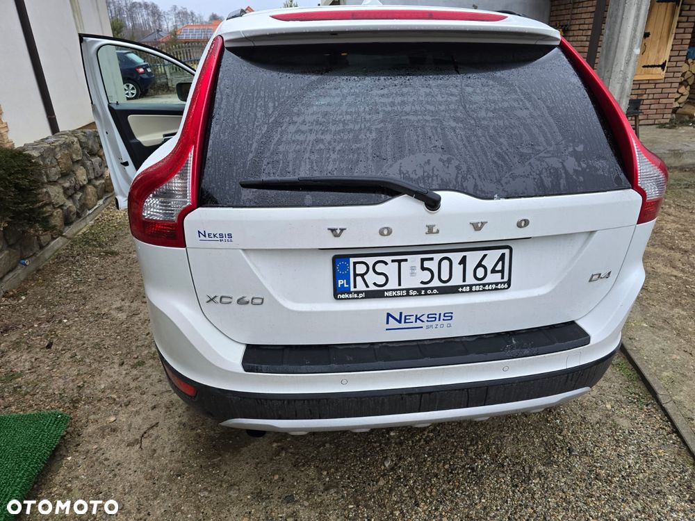Volvo XC 60 - 4