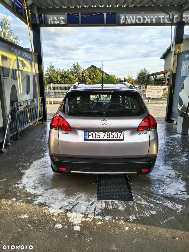 Peugeot 2008 1.6 BlueHDi Allure - 4