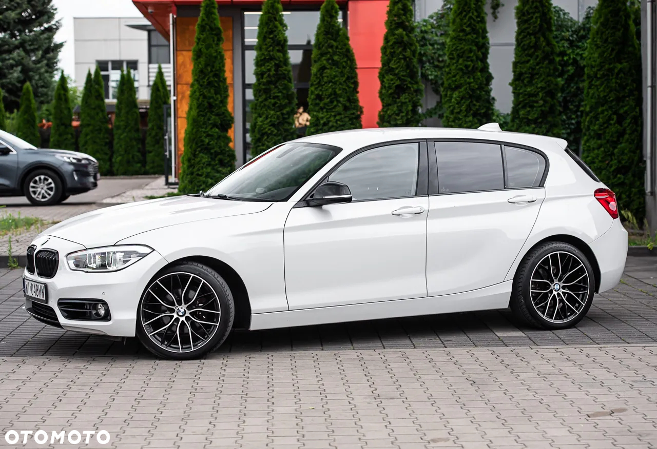 BMW Seria 1 116d Sport Line Shadow - 7