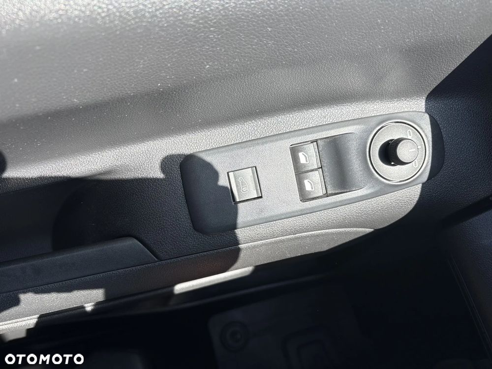 Toyota PROACE CITY 1.5 D-4D STANDARD 2,0T ACTIVEIVE - 17