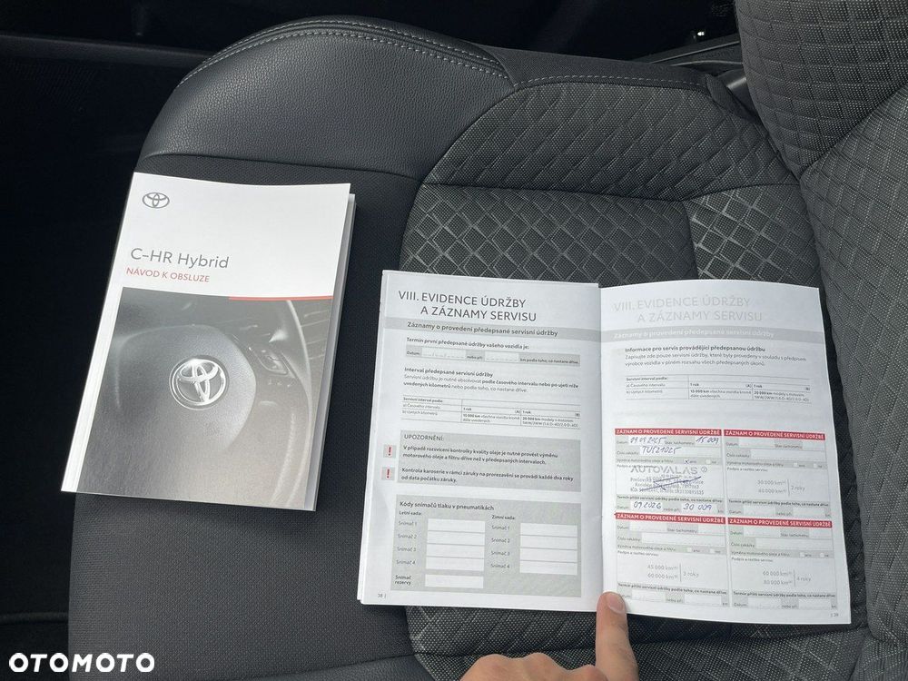 Toyota C-HR 2.0 Hybrid Style - 13