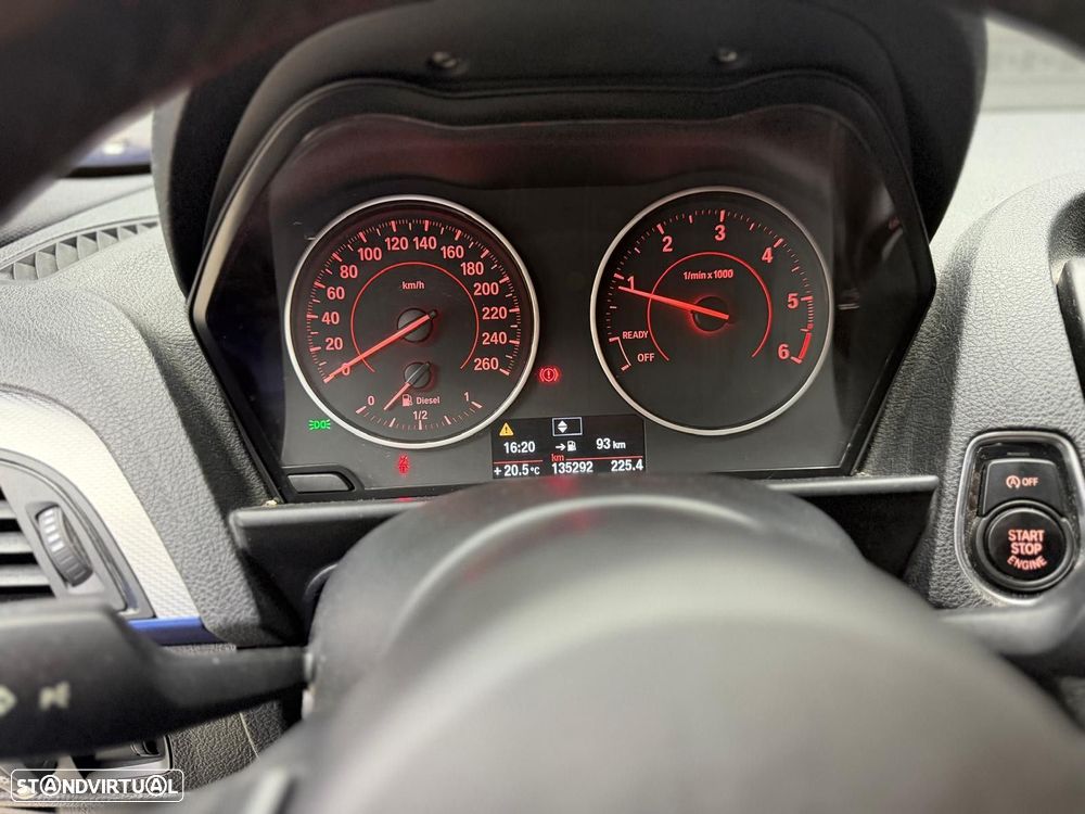 BMW 118 dA Pack M - 31