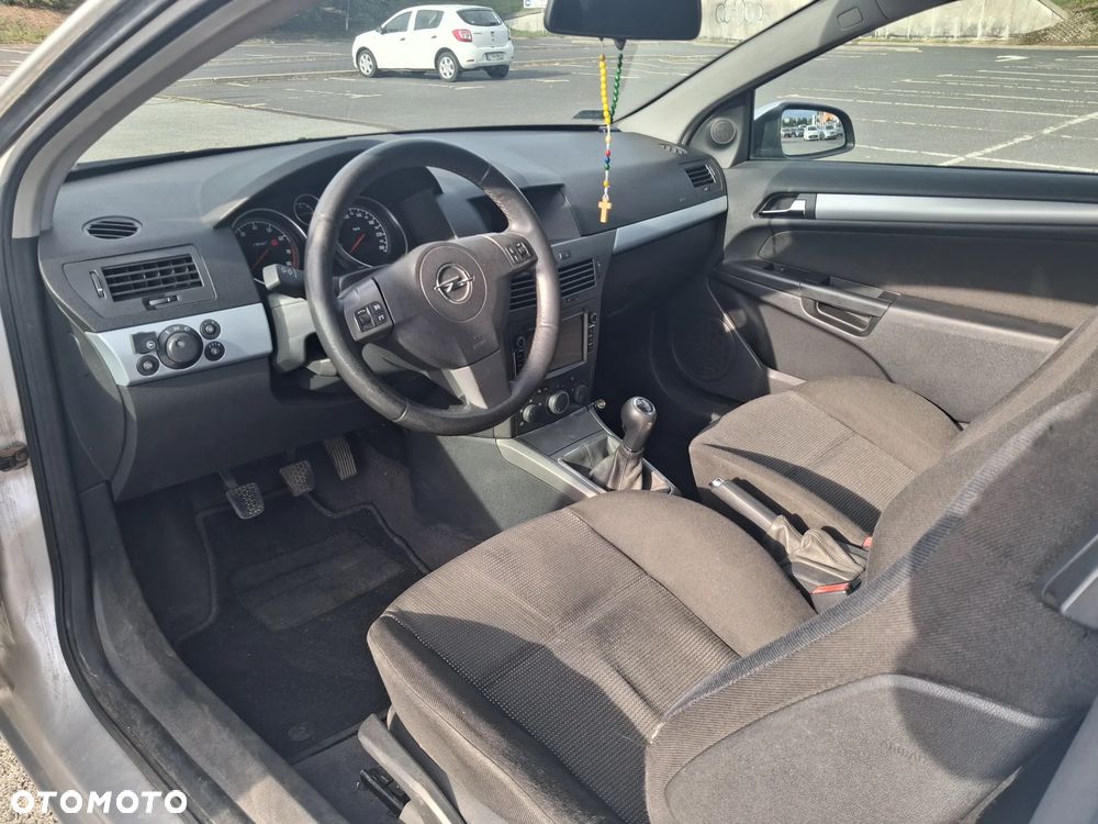Opel Astra - 9