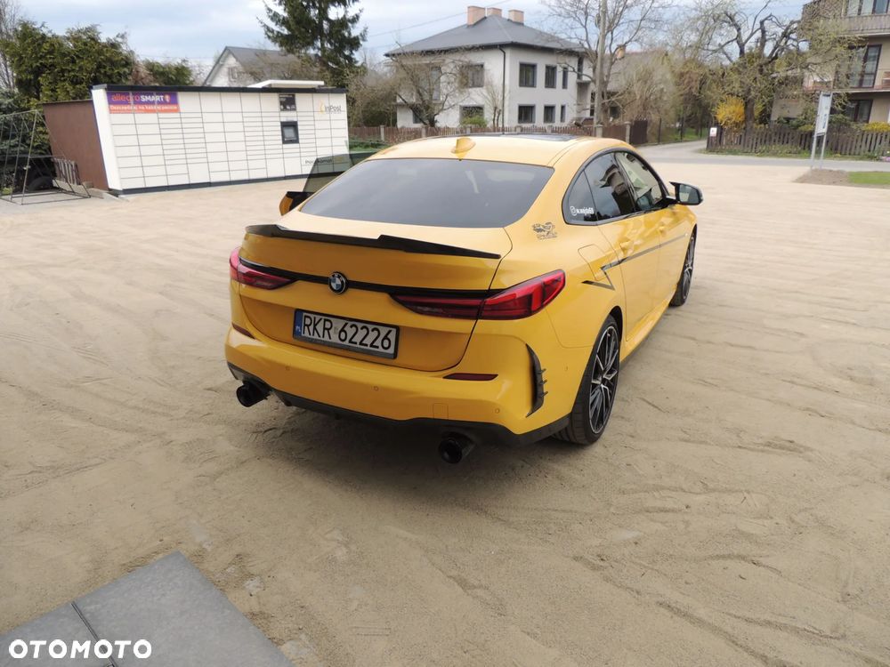 BMW Seria 2 220d xDrive - 11