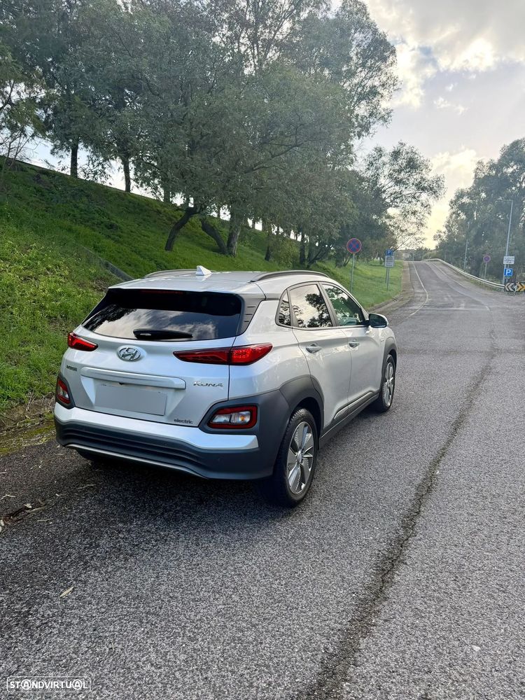 Hyundai Kauai Premium - 4