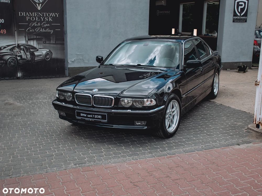 BMW Seria 7 - 22