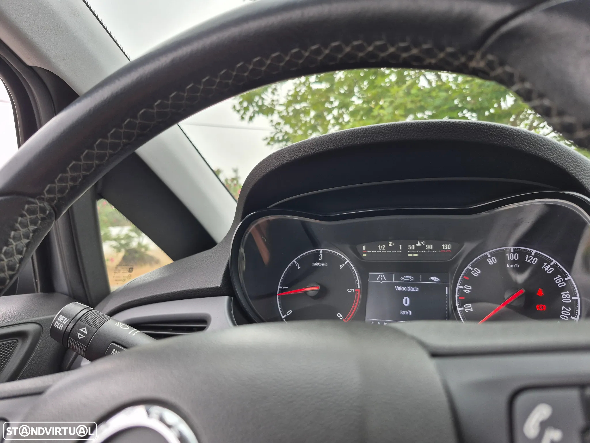 Opel Corsa 1.3 CDTi Enjoy - 11