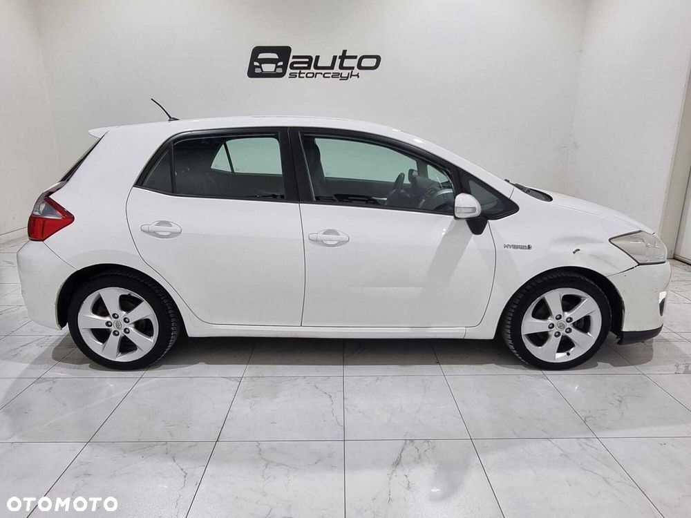 Toyota Auris - 5