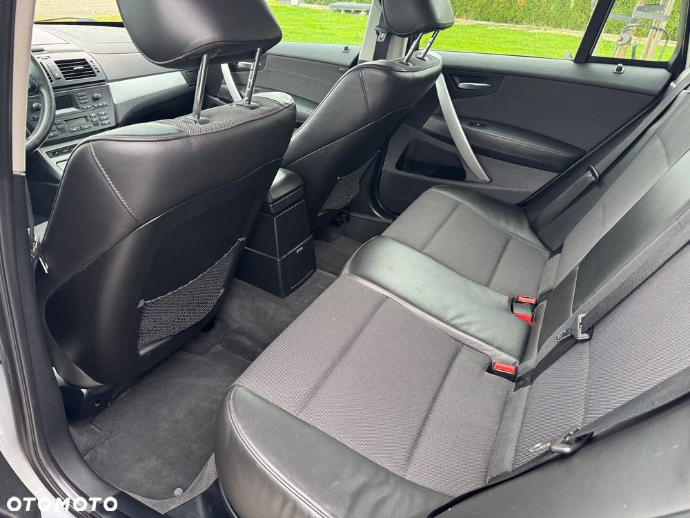 BMW X3 2.0d - 26