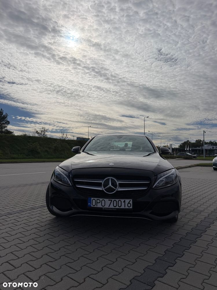 Mercedes-Benz C-Class 2015 photo 2