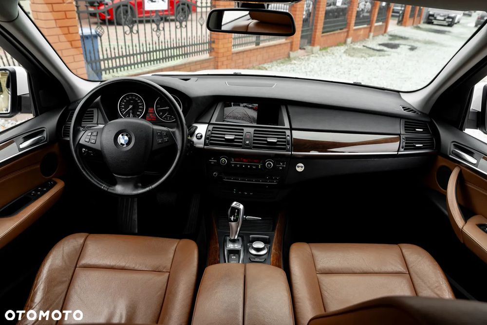 BMW X5 xDrive30d - 26