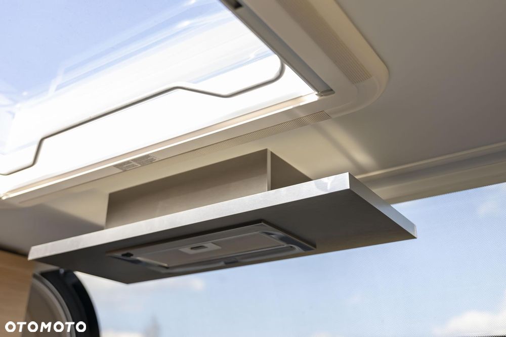 Adria Astella 704 HP - 10