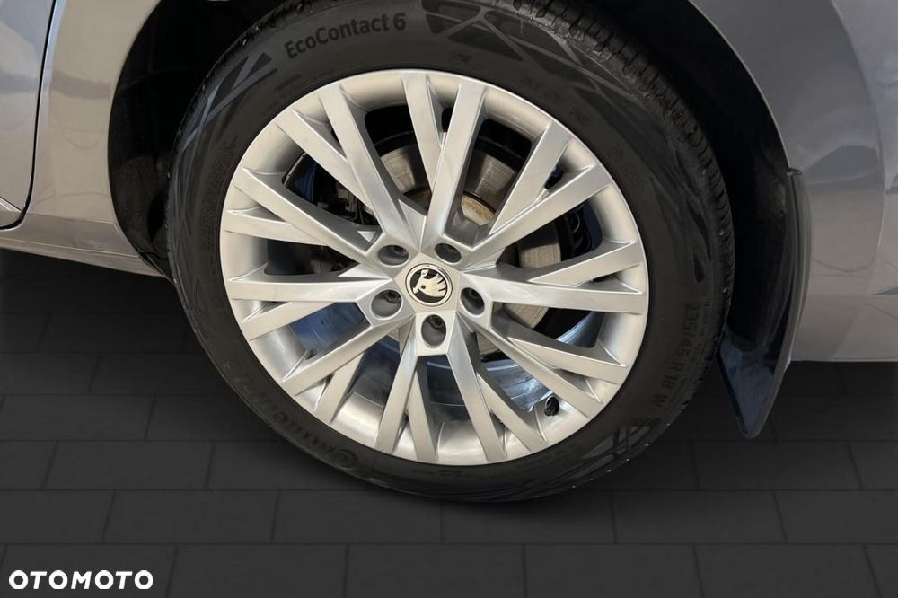 Skoda Superb 2.0 TDI 4x4 DSG Style - 14