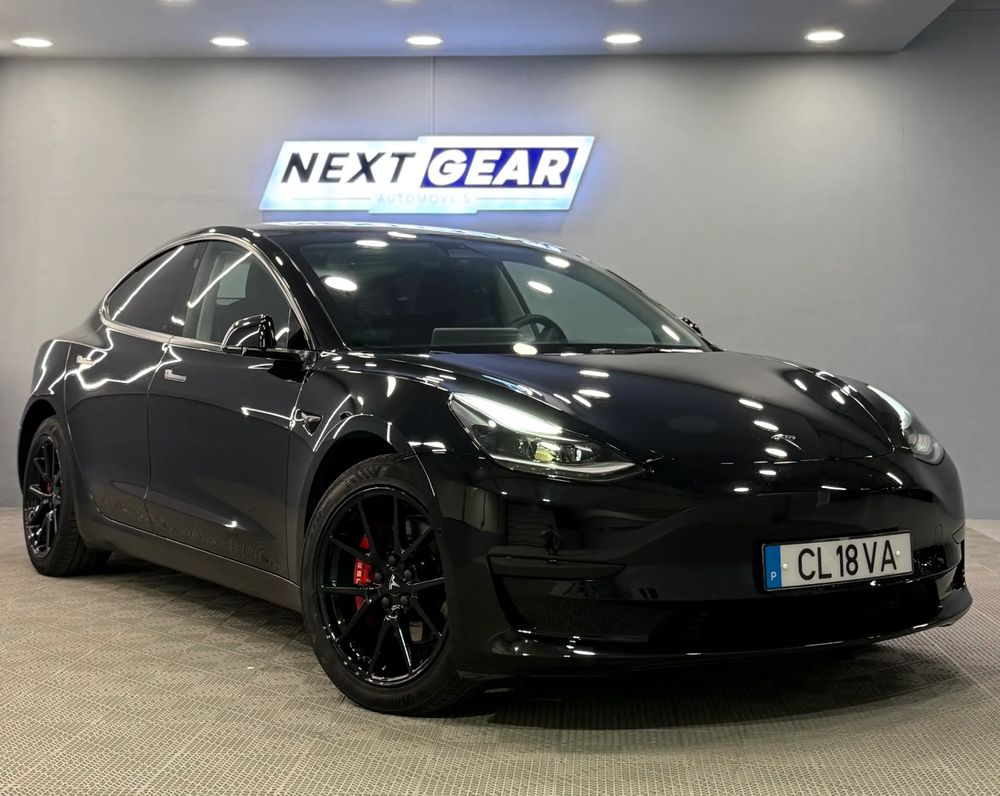 Tesla Model 3 Standard Range Plus RWD