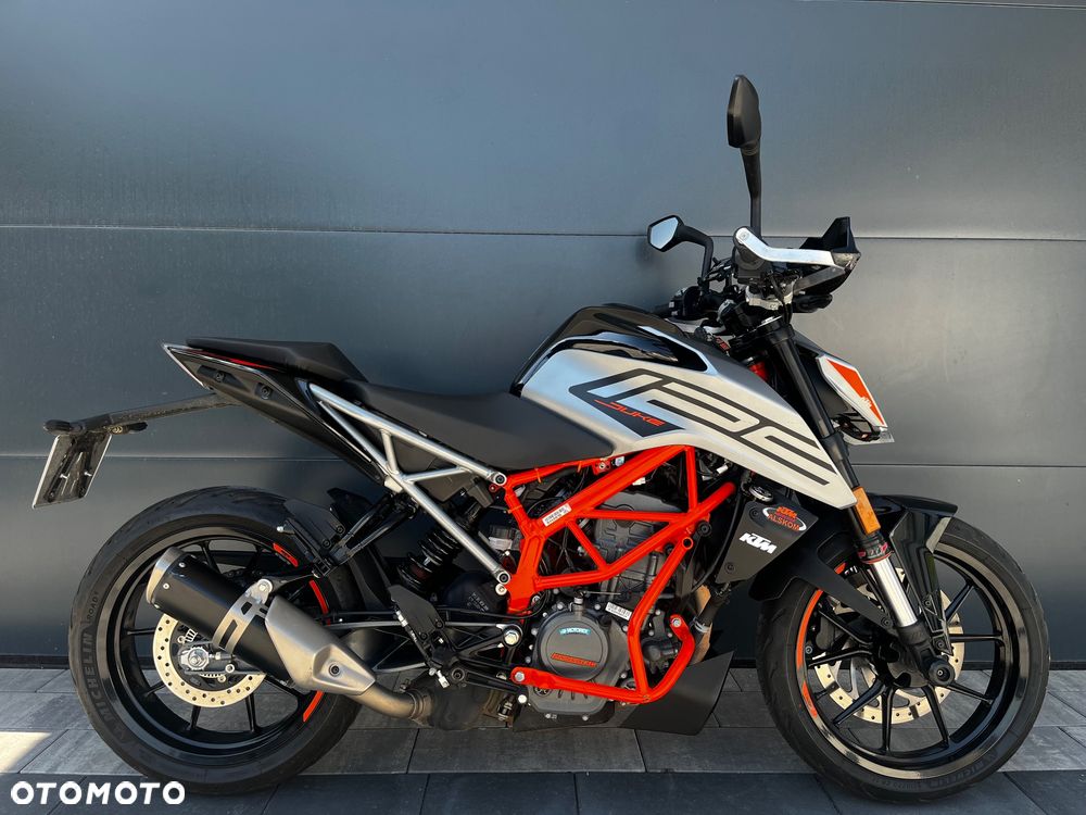 KTM Duke 125 - 1