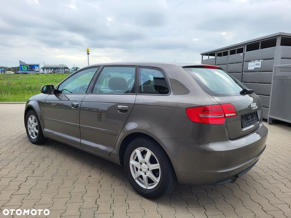 Audi A3 Sportback - 9