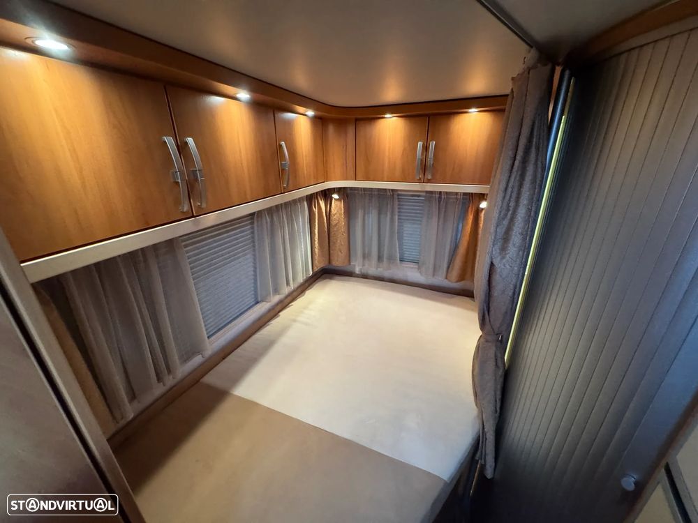 Hymer Classe B CL 654 3.0JTD - 33