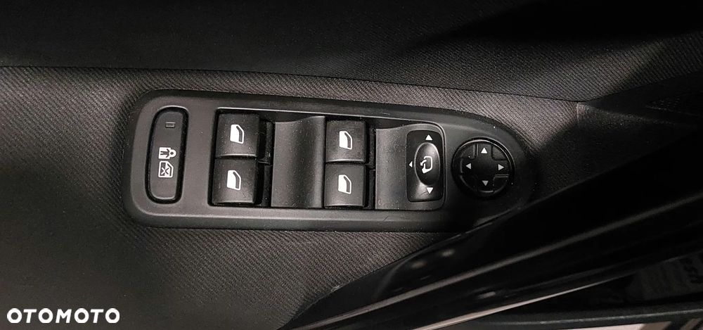 Peugeot 508 1.6 T Active - 21