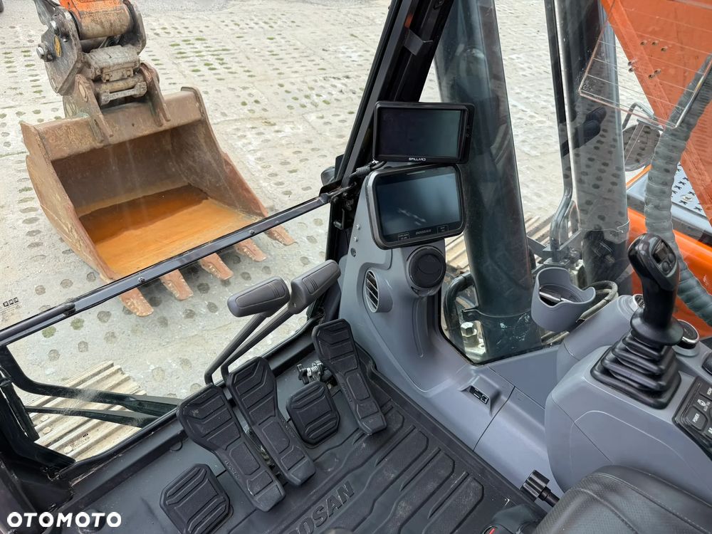 Doosan DX225 LC-7 - 13