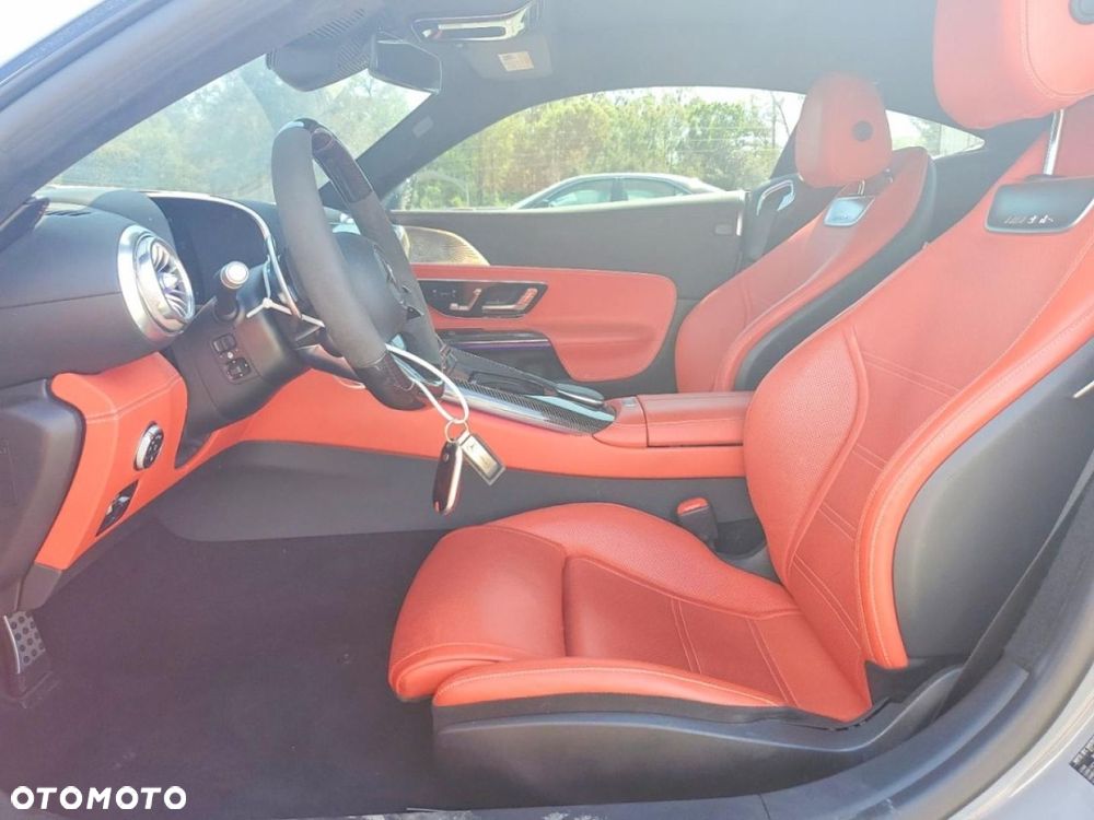 Mercedes-Benz AMG GT - 8