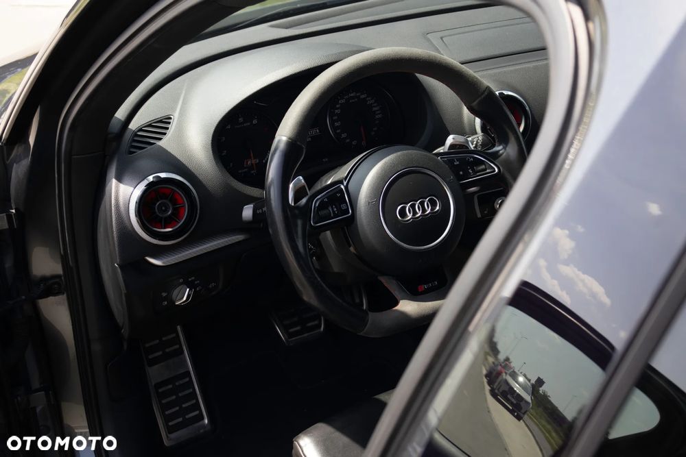 Audi RS3 Sportback - 6