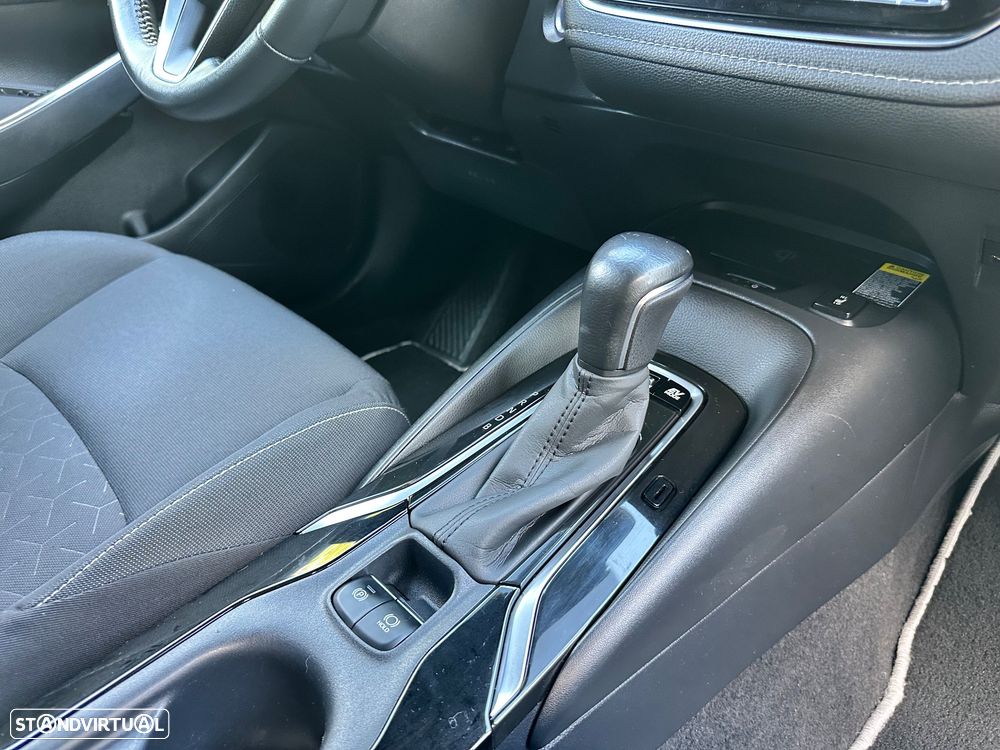 Toyota Corolla 1.8 Hybrid Square Collection - 55
