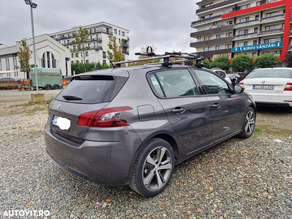 Peugeot 308 1.2 L PureTech Turbo S&S Active - 7