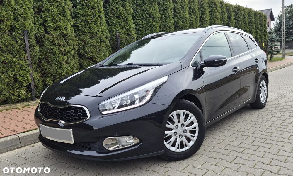 Kia Ceed 1.6 GDI Business Line - 11