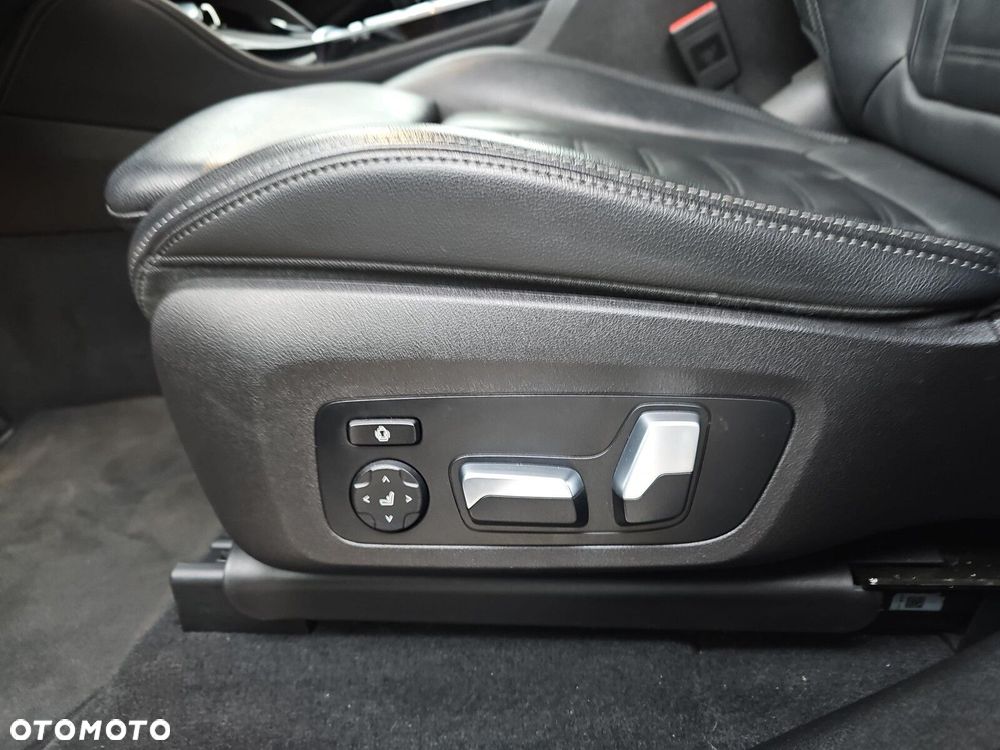 BMW X4 - 25