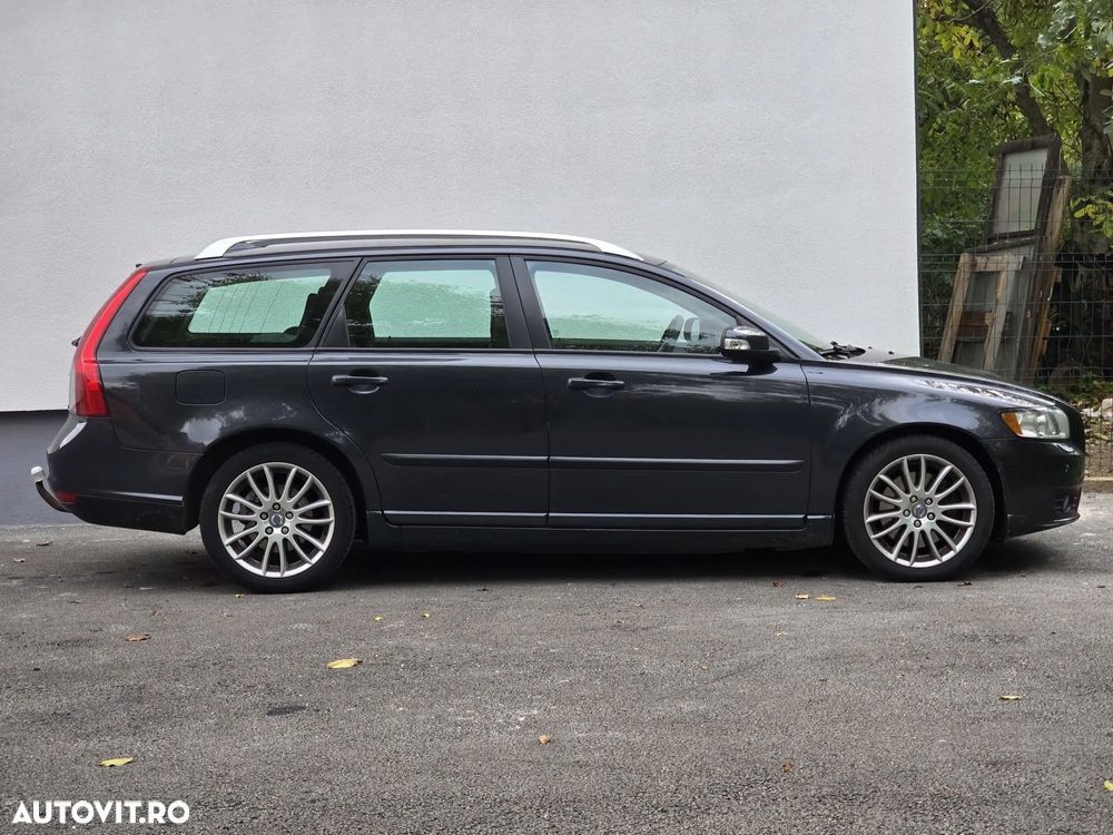Volvo V50 - 2