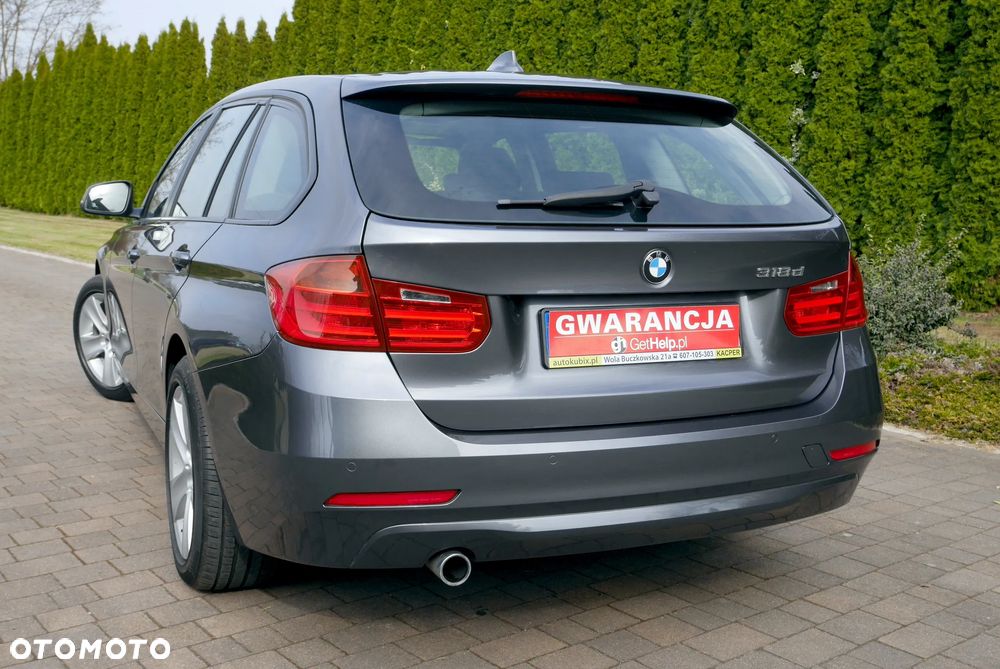 BMW Seria 3 318d - 10