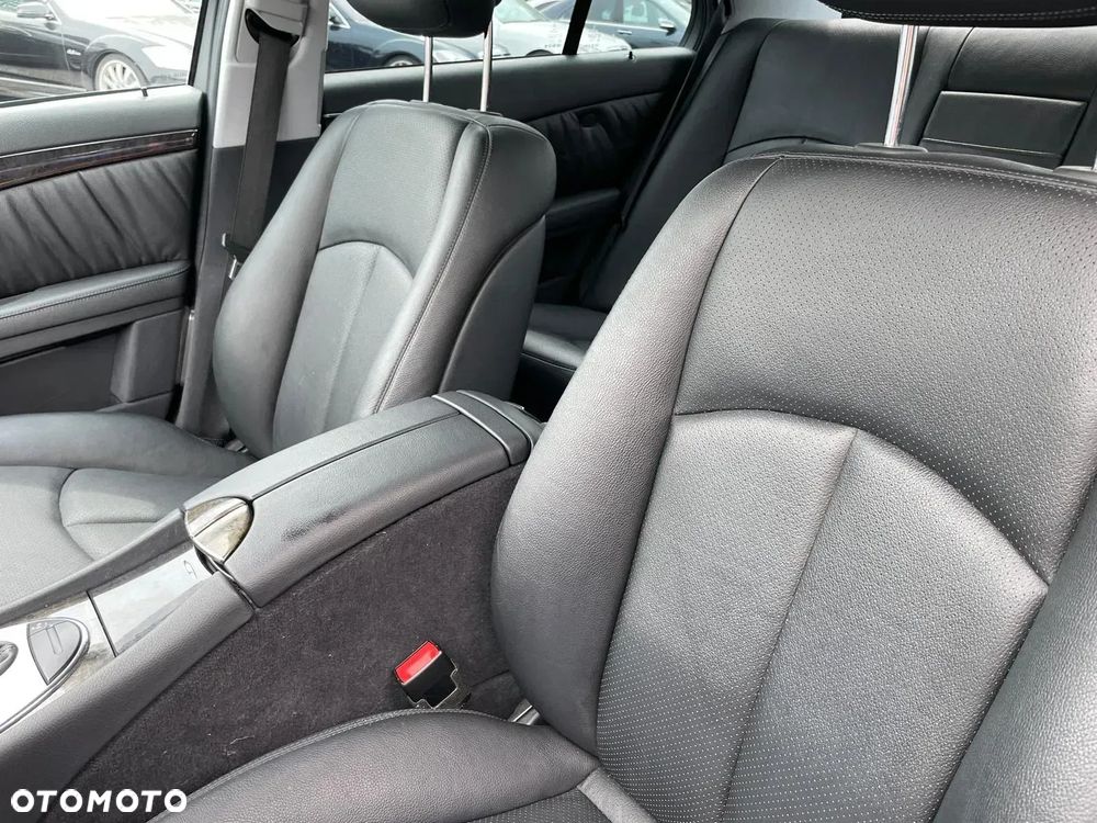 Mercedes-Benz Klasa E 350 4Matic Automatik Avantgarde - 7
