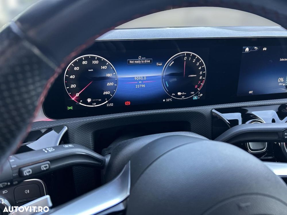 Mercedes-Benz A - 10