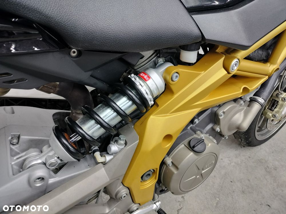 Aprilia Shiver - 8