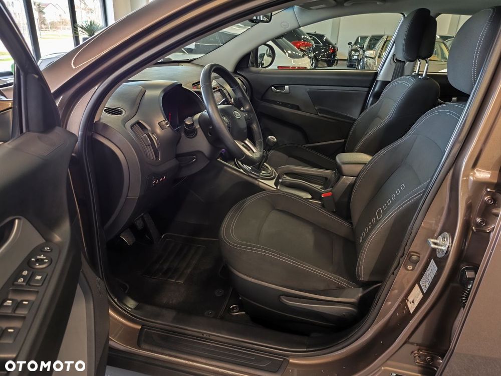 Kia Sportage 2.0 CVVT 4WD Vision - 6