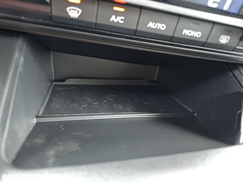 Peugeot Rifter MPV 1.5 BlueHDI Allure S&S N1 - 33