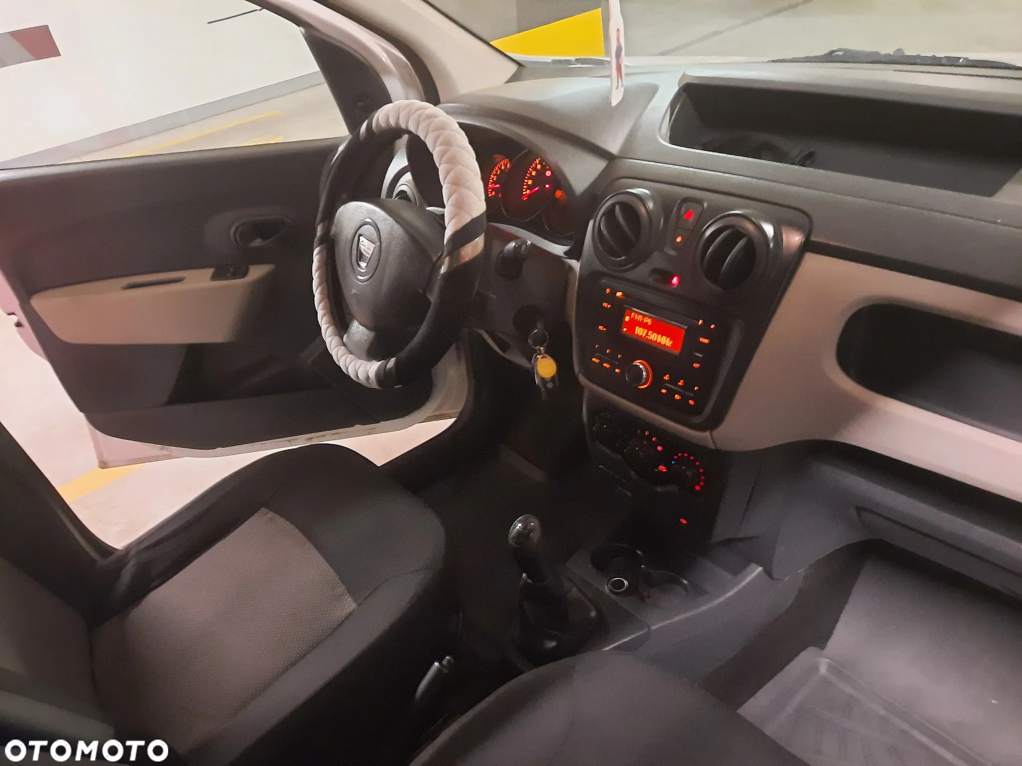 Dacia Dokker 1.6 Access - 11