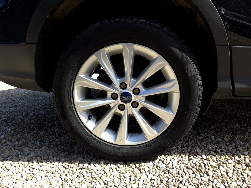 Ford Kuga 2.0 TDCi FWD Titanium - 28