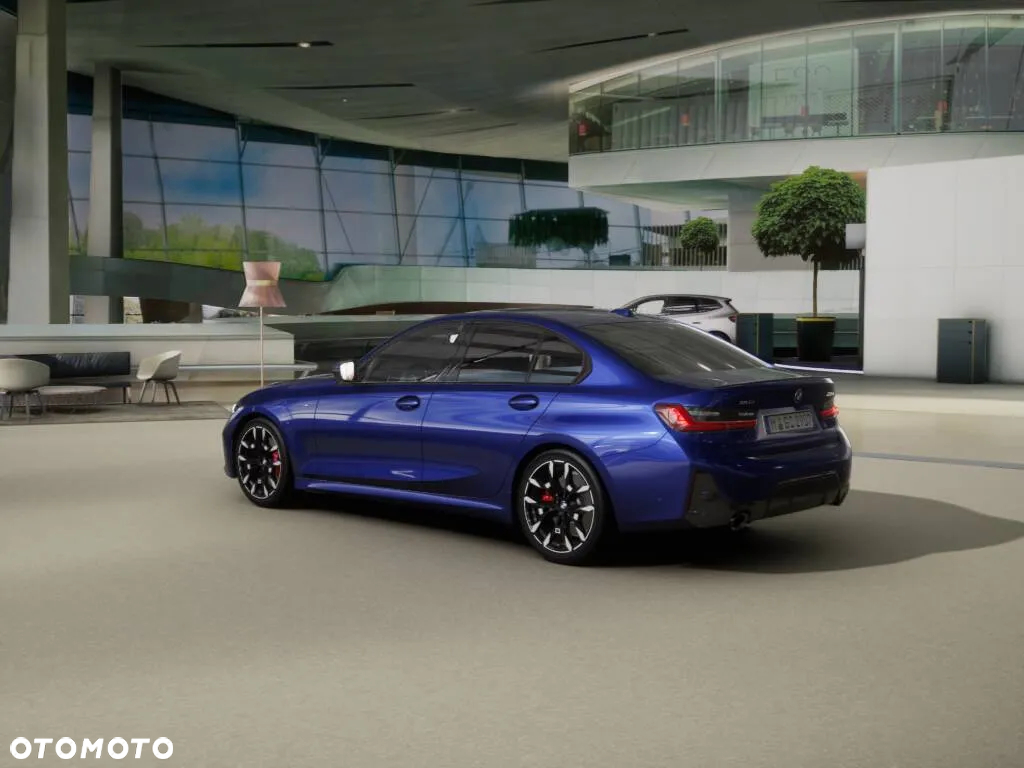 BMW Seria 3 330i M Sport - 2
