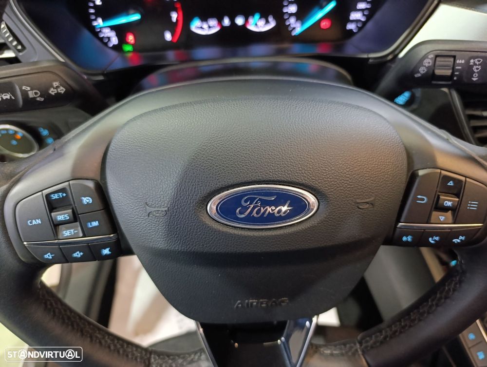 Ford Focus 1.0 EcoBoost Active - 12