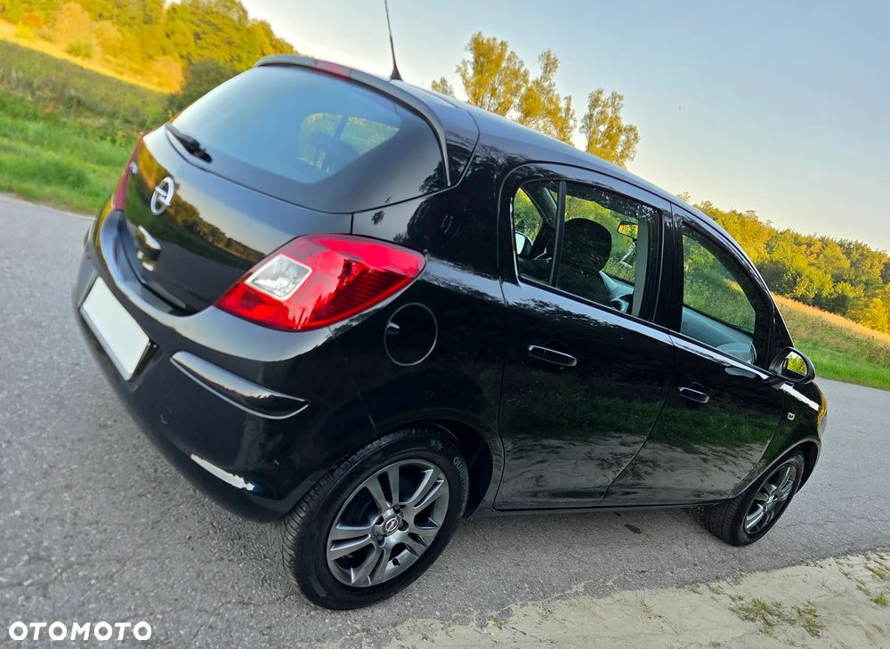 Opel Corsa 1.2 16V Enjoy - 6