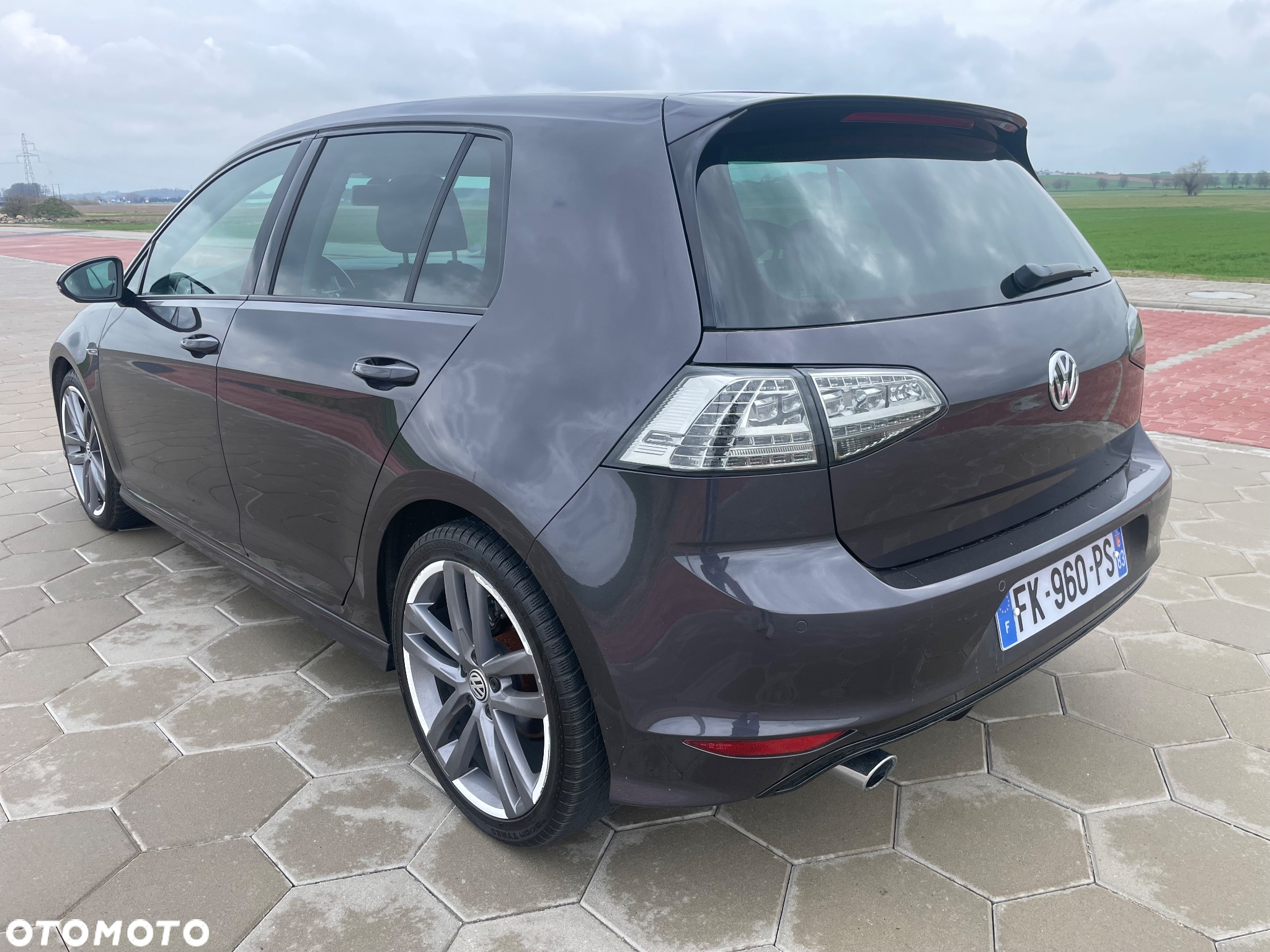 Volkswagen Golf 1.2 TSI BlueMotion Technology Lounge - 3