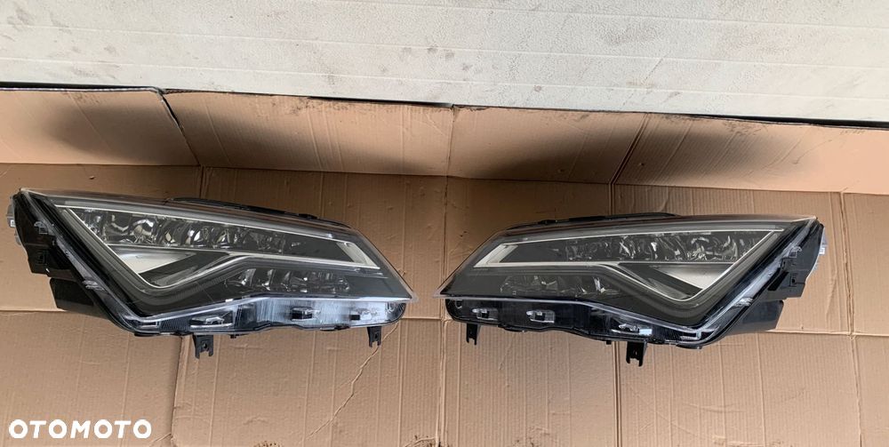 lampa lewa przednia seat ateca full led - 1