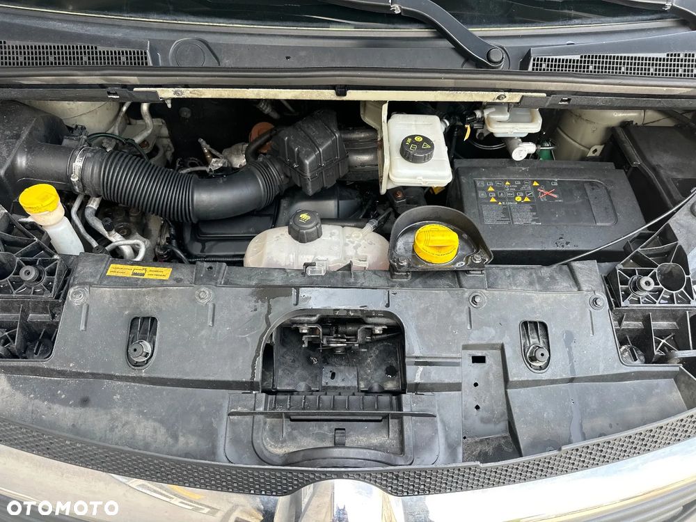 Opel VIVARO - 8