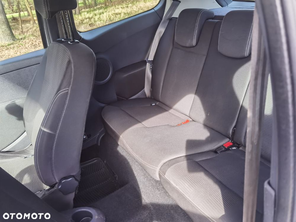 Renault Clio 1.2 16V 75 Expression - 8