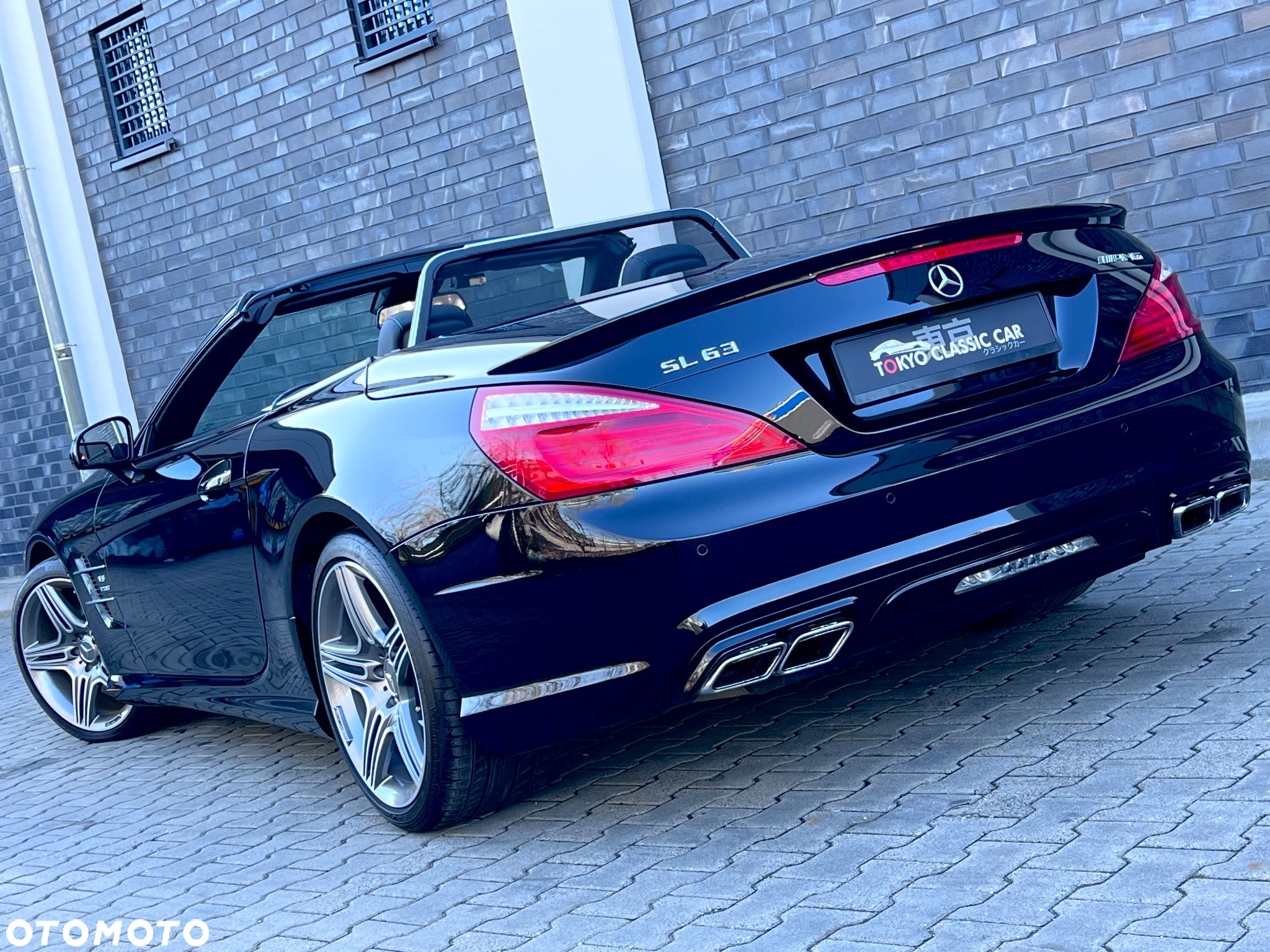 Mercedes-Benz SL 63 AMG AMG Speedshift MCT 7-Gang Sportgetriebe AMG Performance Package - 4